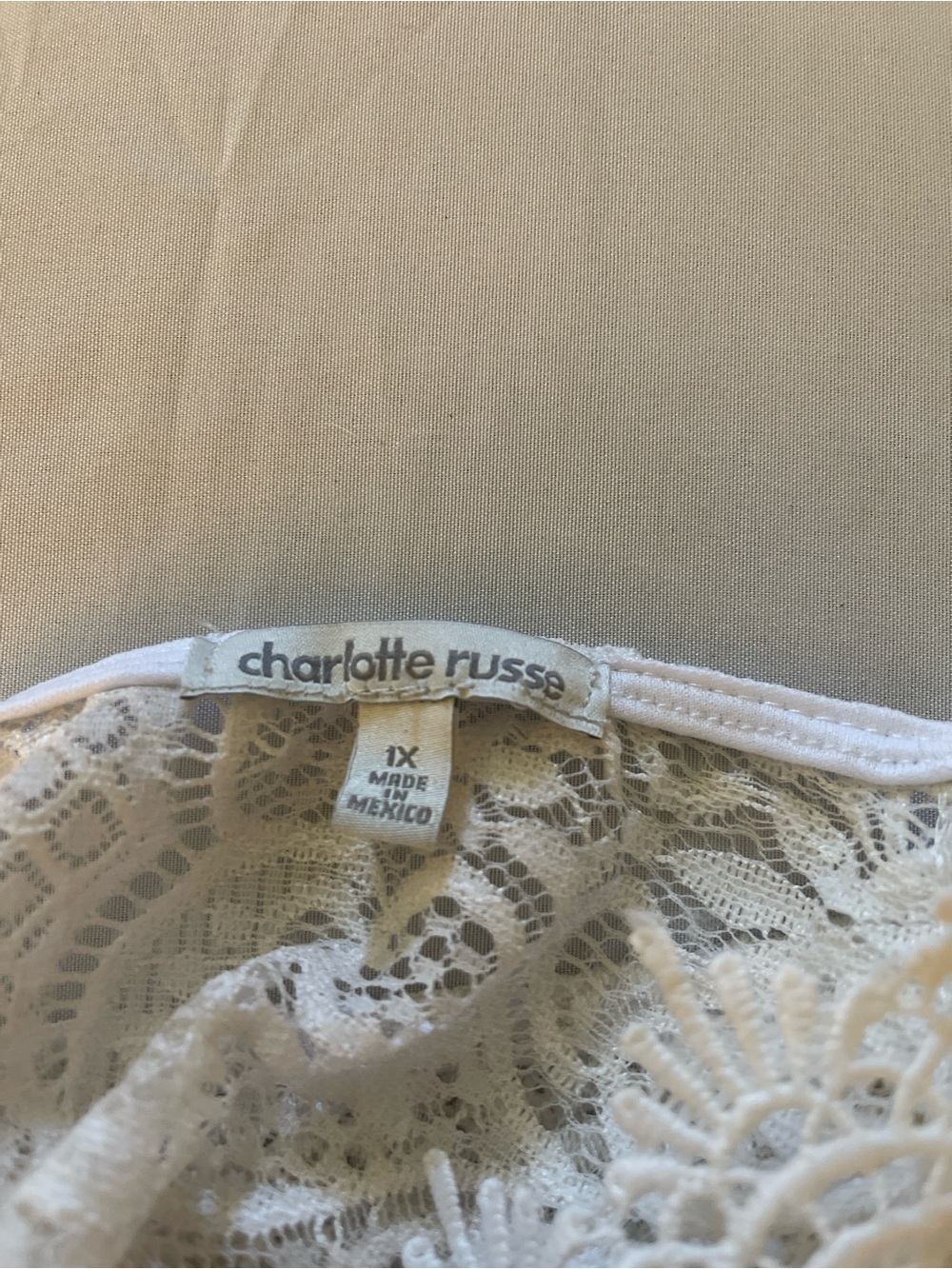 Charlotte Russe White Lace Bralette with Decorative Front Button - Picture 8 of 9